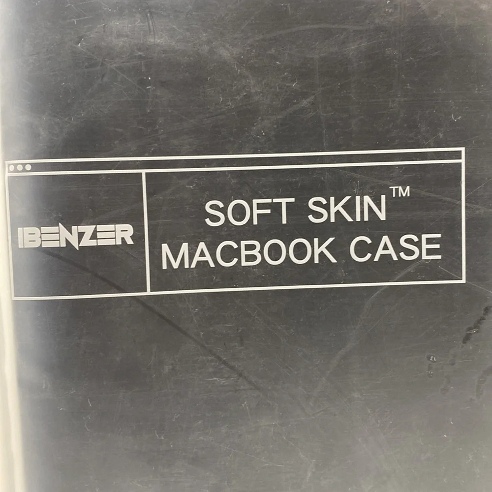 iBenzer 2 in 1 So...66 Macbook Case